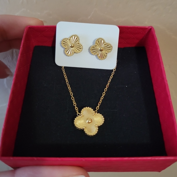 Alhambra four leaf van clover Necklace and earring - Picture 2 of 3